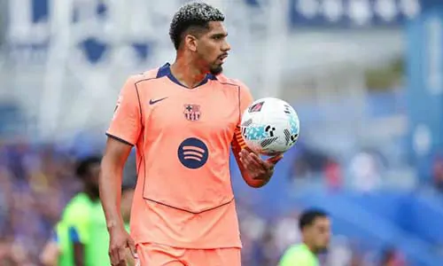 تغطية وأخبار كيف سيلعب برشلونة ضد أوساسونا في الدوري الإسباني؟ التشكيلة المحتملة لهانسي فليك لمباراة السبت - كورة جول