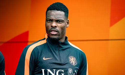 تغطية وأخبار رونالد كومان أكد أن دينزل دومفريز سينضم إلى ريال مدريد - كورة جول